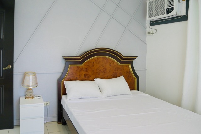 Accommodation 8